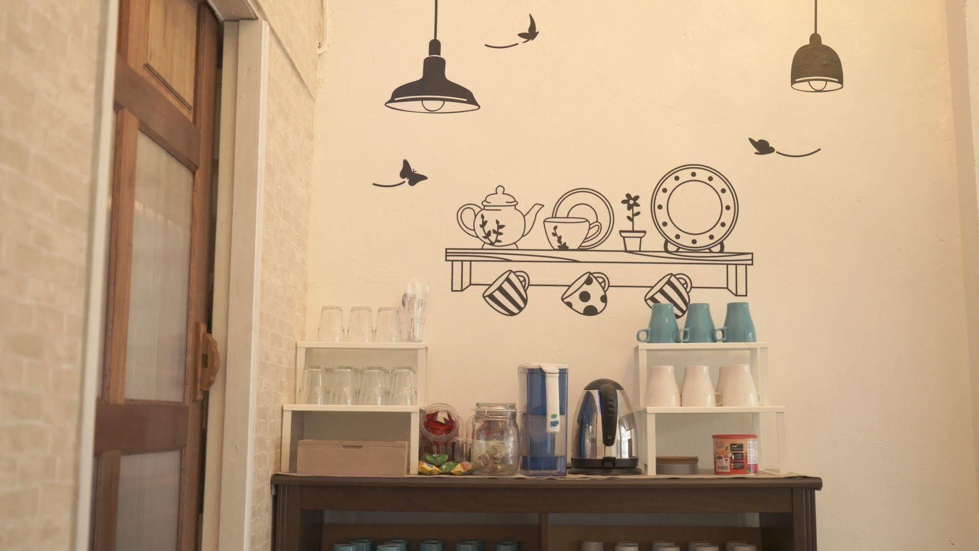 Blue Jasmine Hostel بانكوك المظهر الخارجي الصورة